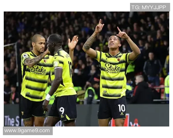 意甲激战博洛尼亚主场迎战克雷莫纳争夺三分荣耀